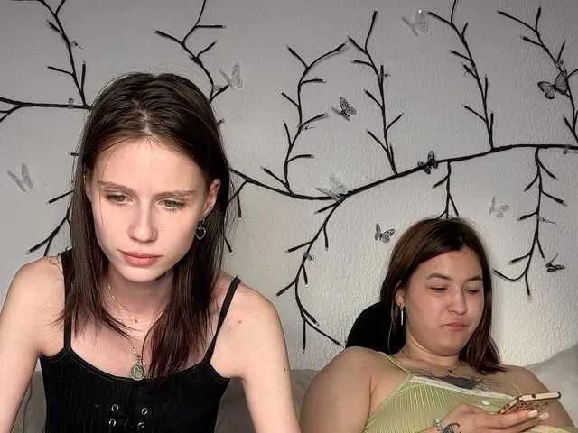 Offline 2Love-Love2 on BongaCams