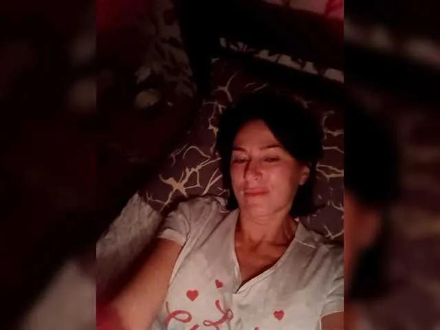 Offline Agnes7700 on BongaCams