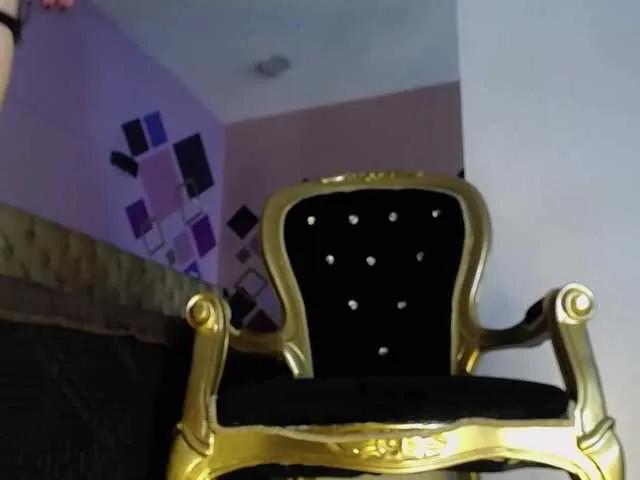 Freechat Alanna-Fox- on BongaCams