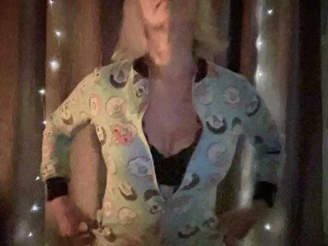 Freechat Alenkahot on BongaCams