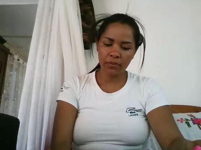 Offline Alexiane-Candy on BongaCams