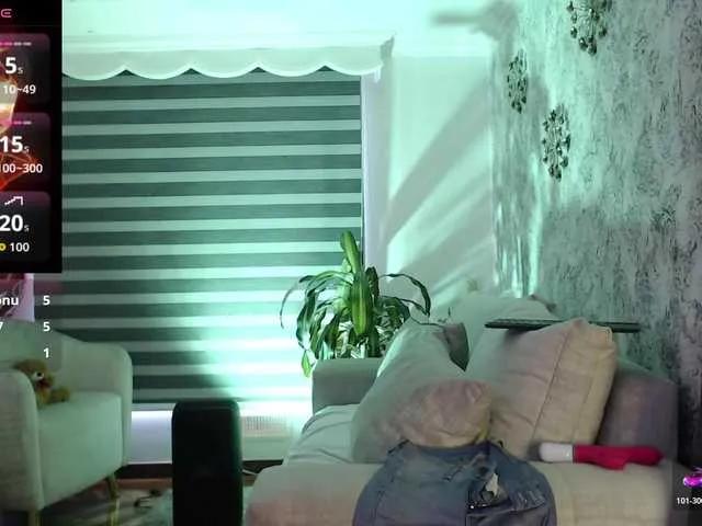 Offline alicehorny on BongaCams