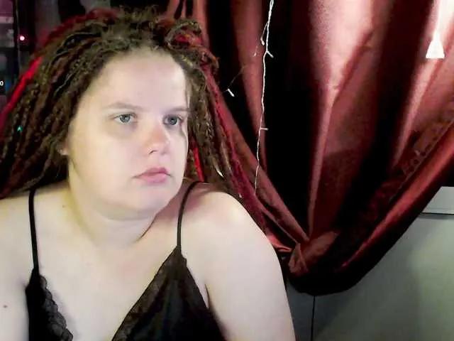 Offline alicepussy on BongaCams