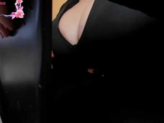 Offline AliceTylor on BongaCams