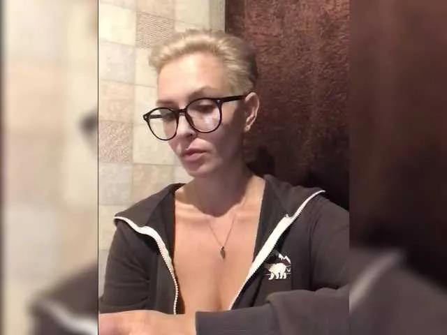 Offline AlikBlack on BongaCams