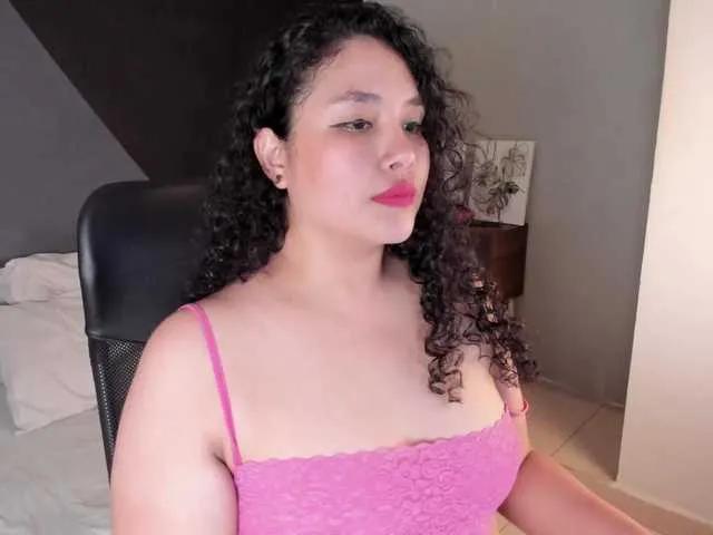 Offline alixonfiore5 on BongaCams