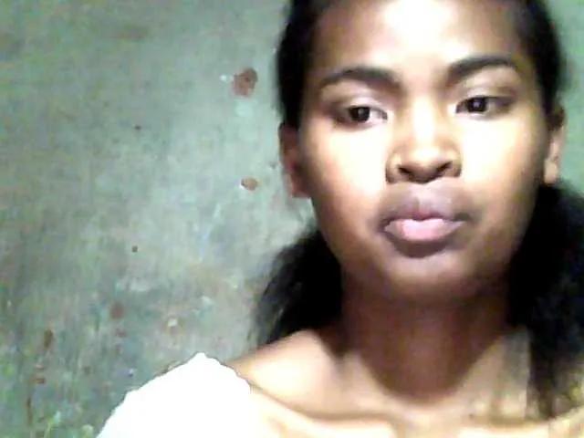 Offline Allycha1 on BongaCams