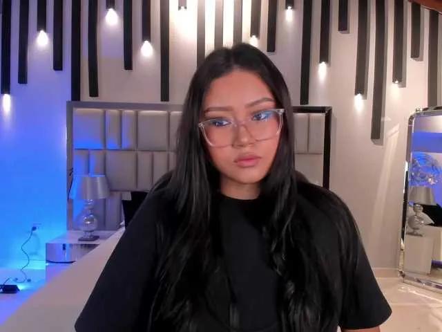 Offline AmberLewis on BongaCams