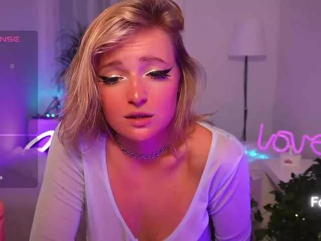 Freechat Ameliasweety on BongaCams