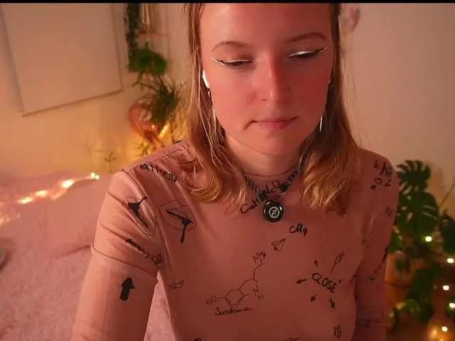 Freechat Ameliasweety on BongaCams