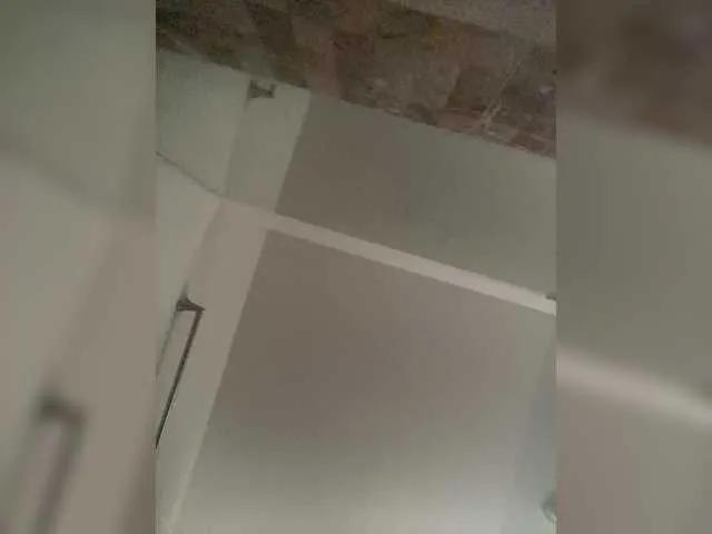 Offline Amethysviolet on BongaCams