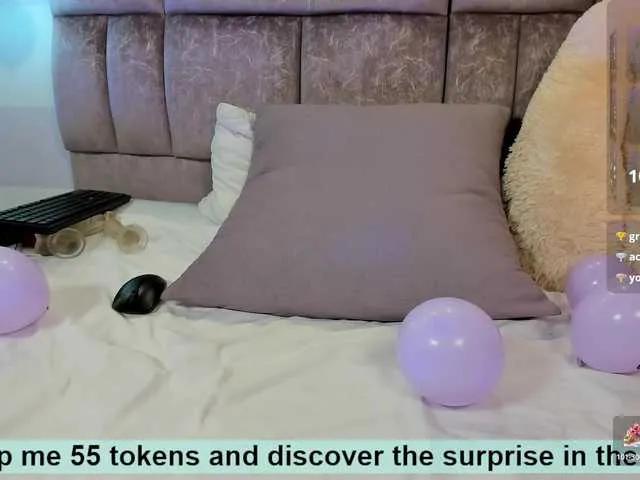 Offline amina-west on BongaCams