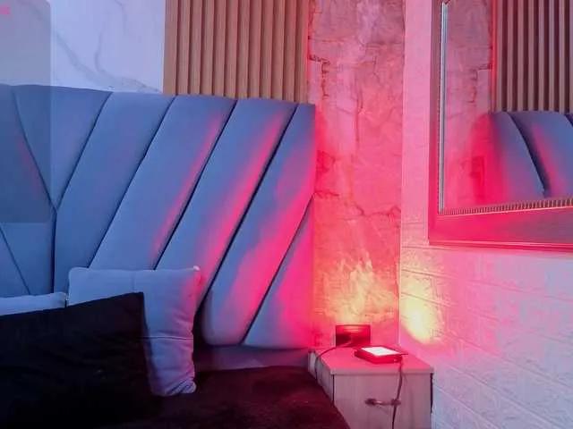 Freechat angel-red on BongaCams