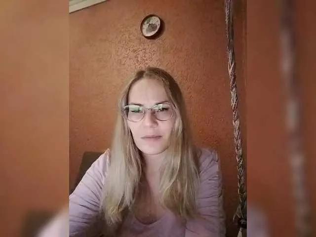 Offline Angelicac on BongaCams