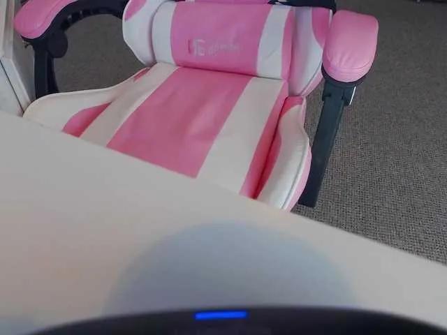 Offline AnneBlueeyes on BongaCams