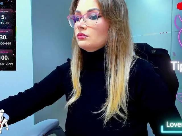 Offline anyarosses on BongaCams