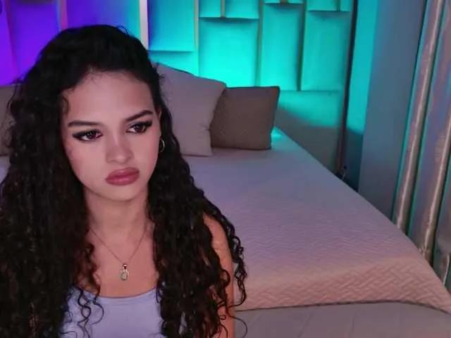 Offline AprilRhodes on BongaCams