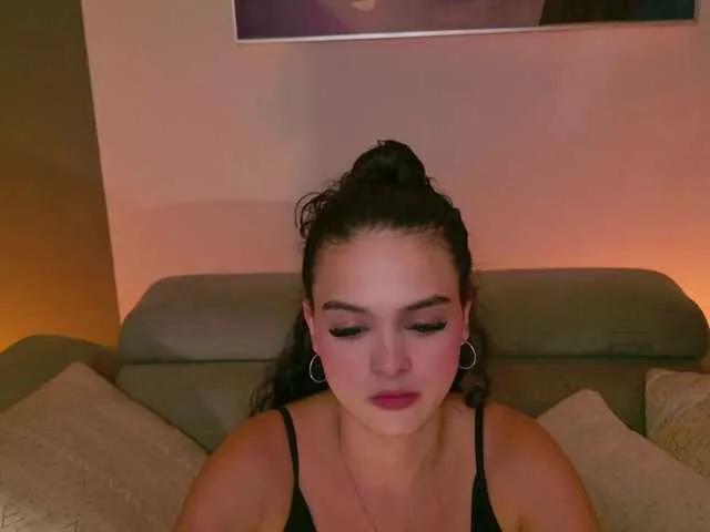 Offline AprilRhodes on BongaCams