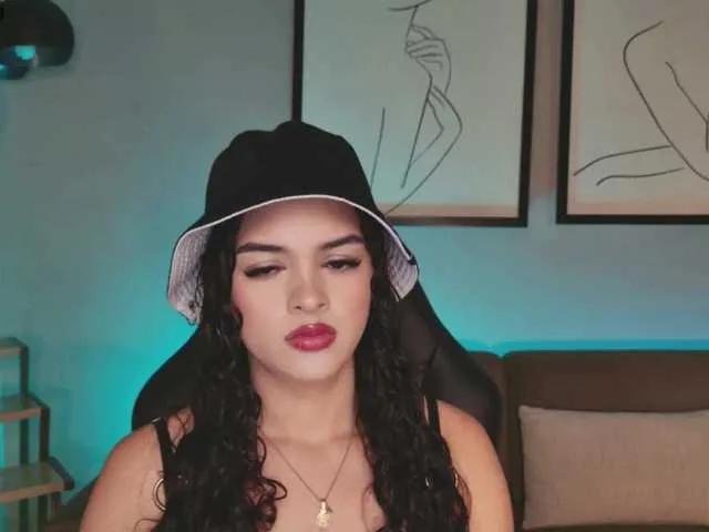 Offline AprilRhodes on BongaCams