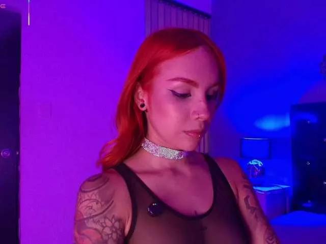 Offline ArannaMartine on BongaCams