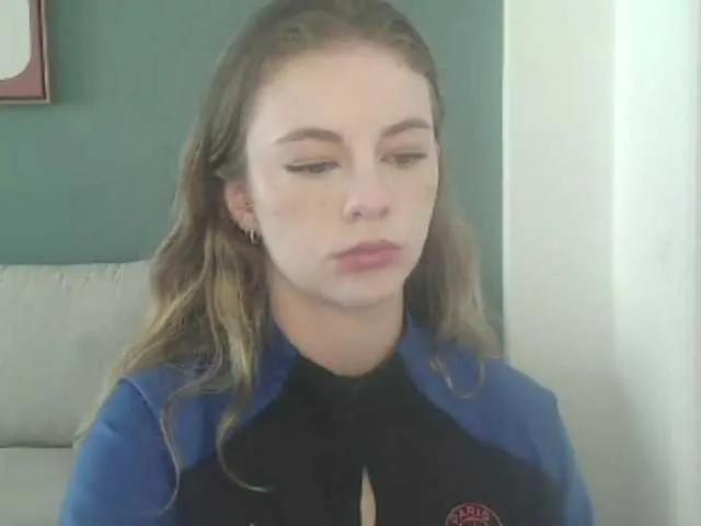 Offline AriaModel on BongaCams