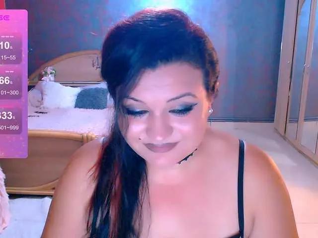 Offline Ariellefoxy on BongaCams