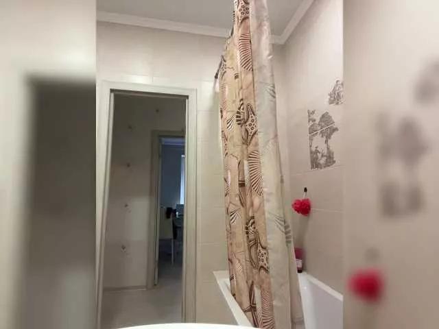 Offline Arifmiask on BongaCams