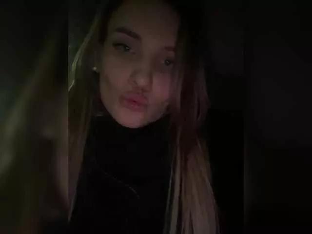 Offline Arifmiask on BongaCams