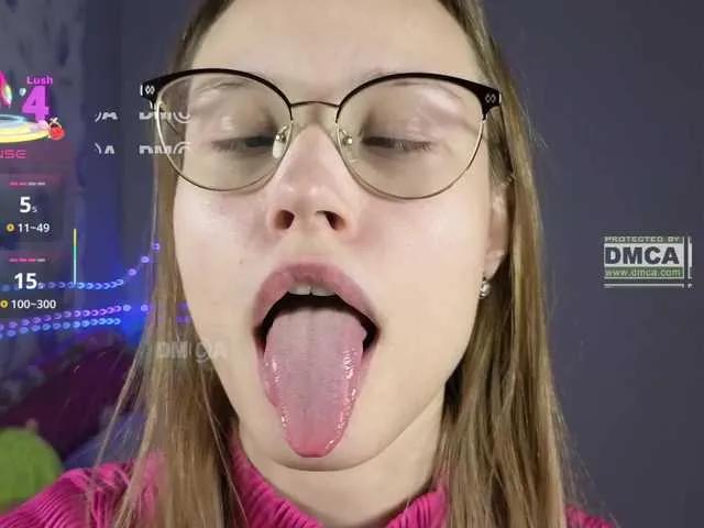 Offline Armura on BongaCams