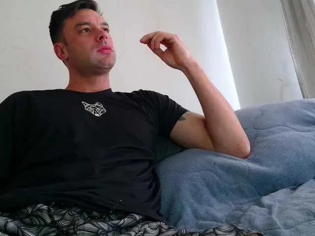 Offline august-laura on BongaCams