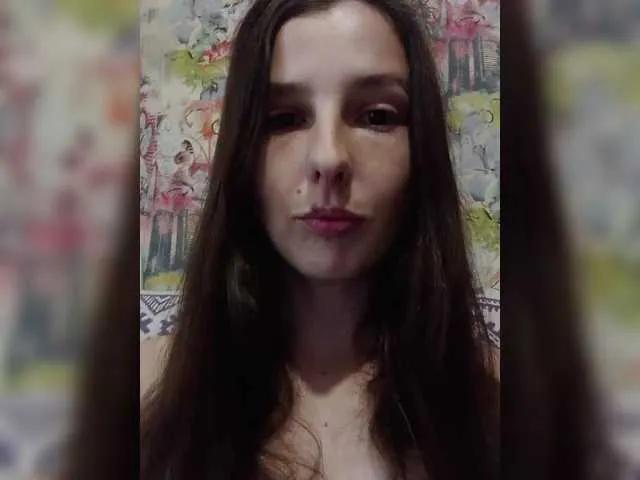 Freechat Avrori on BongaCams