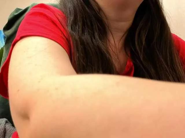 Offline battymoll on BongaCams