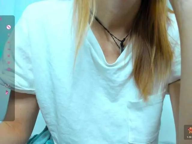 Offline Beellami on BongaCams