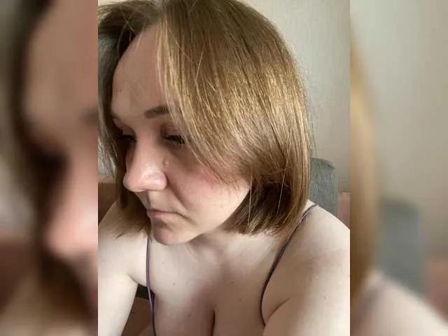 Offline BellaMrr on BongaCams