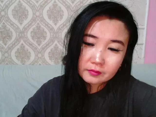 Offline Bet-Lu on BongaCams