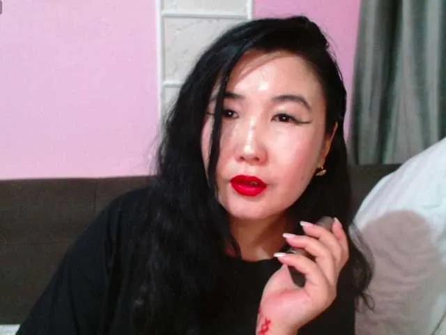 Offline Bet-Lu on BongaCams