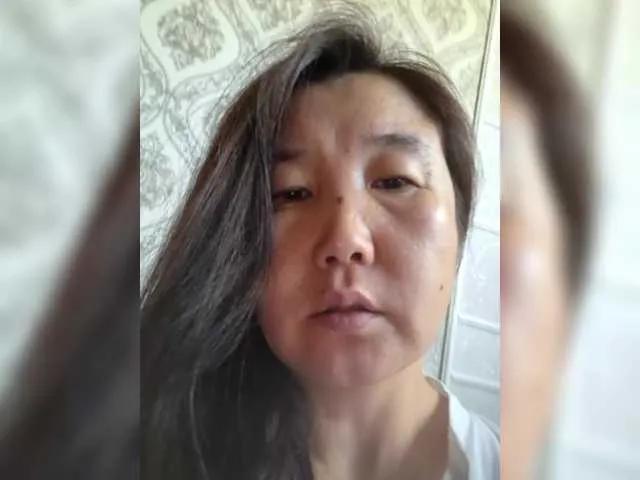 Offline Bet-Lu on BongaCams