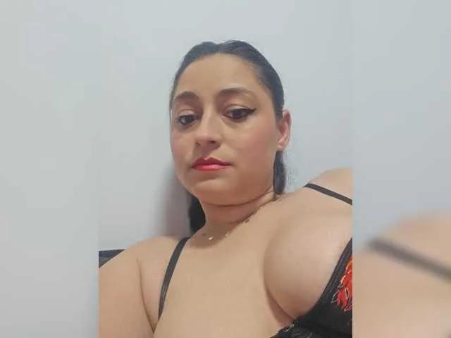 Offline bianca2 on BongaCams