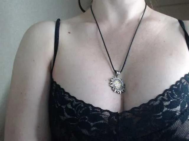 Freechat bigstarxxx on BongaCams