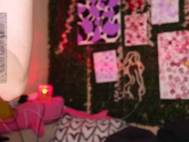 Offline BlueCherry on BongaCams