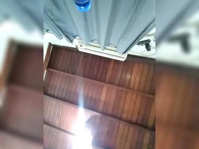 Offline Bombonzin on BongaCams