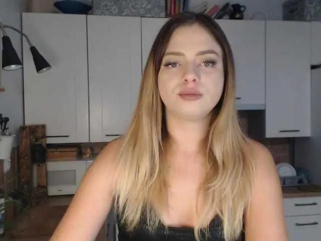 Freechat BuffyFire on BongaCams