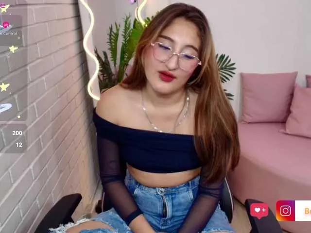 Offline Bunni-tay on BongaCams