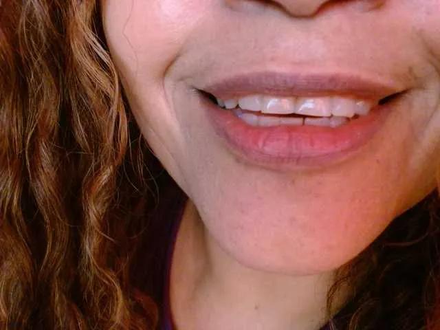 Offline Candela-lat on BongaCams