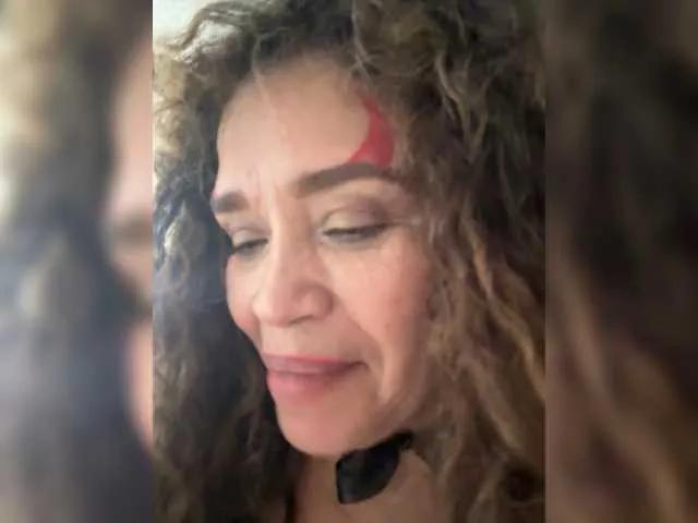 Offline Candela-lat on BongaCams