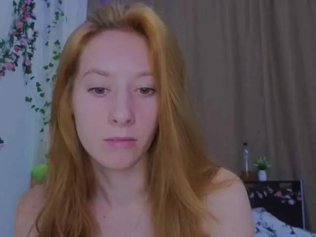 Offline Candy-Floss on BongaCams