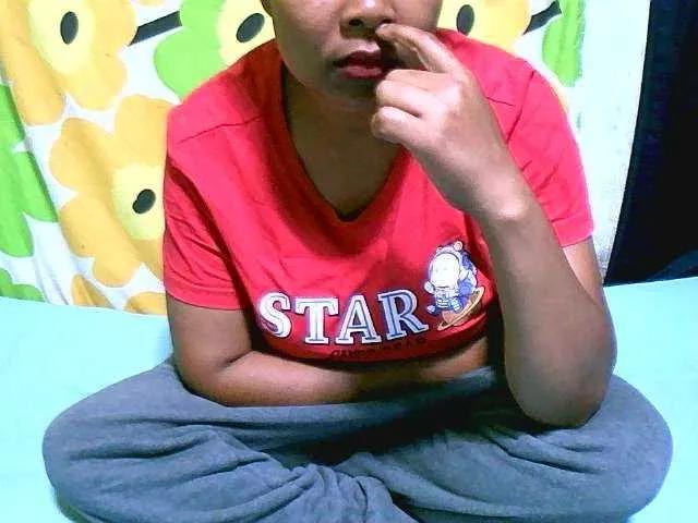 Offline Chamnah on BongaCams