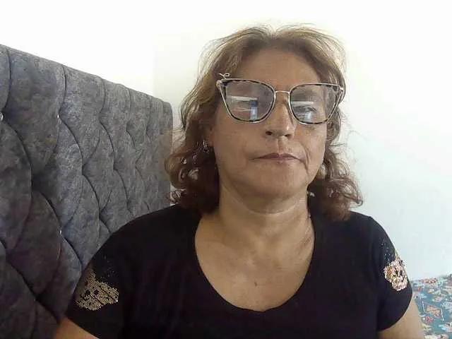 Offline charrysexy on BongaCams