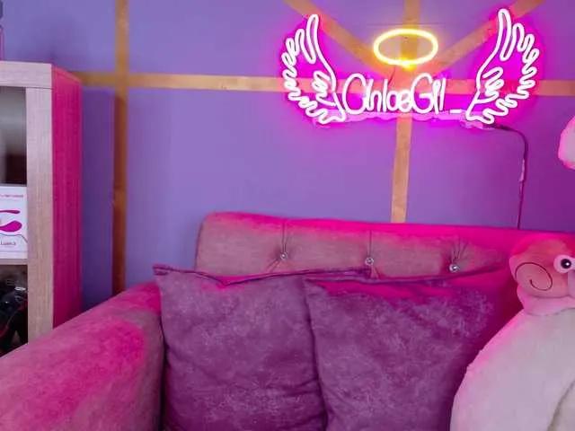 Offline Chloegil on BongaCams