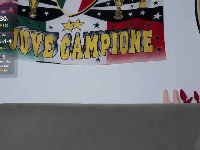 Freechat CinnaMorena on BongaCams